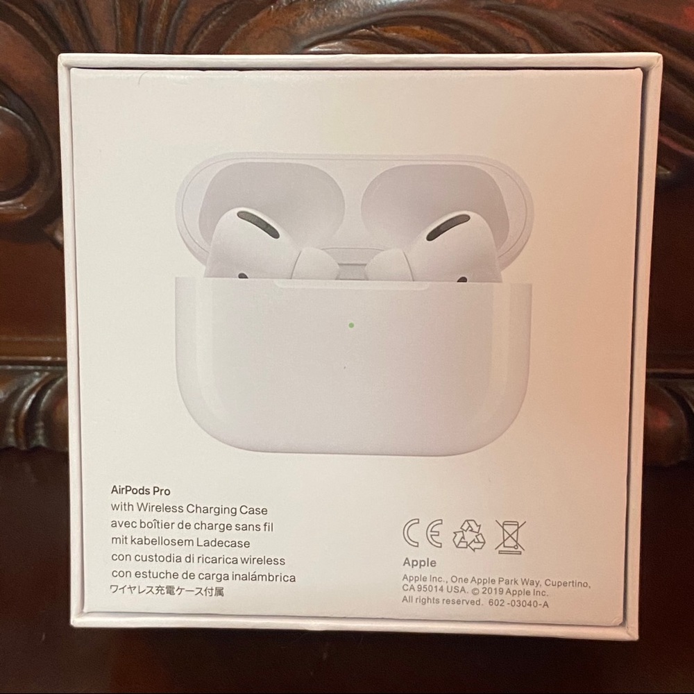 Apple AirPods Pro - Picture 2 of 7